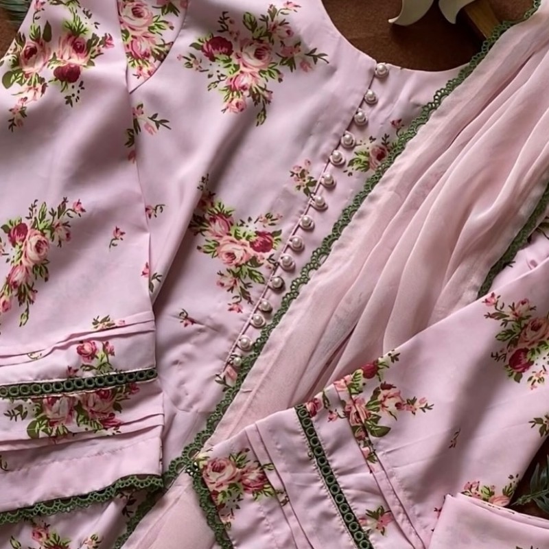 K O M A L - BLUSH PINK